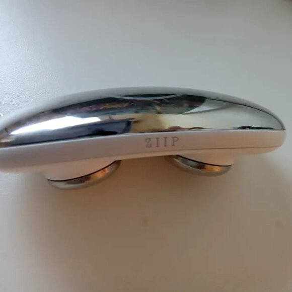 ZIIP Halo Microcurrent/Nanocurrent Advanced Facial Toning Device - Picture 4 of 8